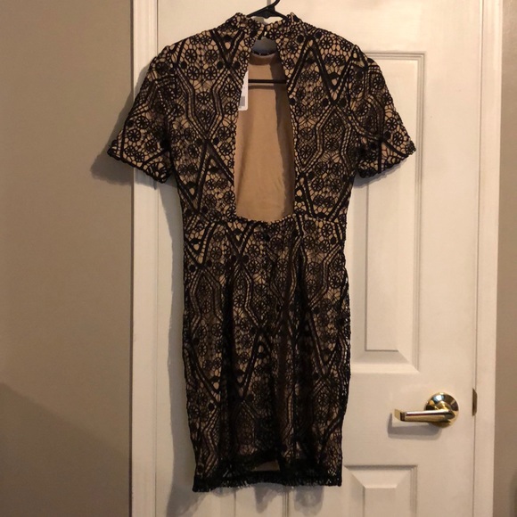 Forever 21 black backless crotchet nude underlined - Picture 4 of 4